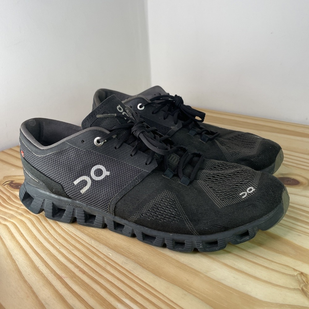 On Cloud X Mens 10.5 Triple Black Asphalt Athletic Sneaker Shoes Running